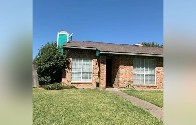 1545 ABILENE DR