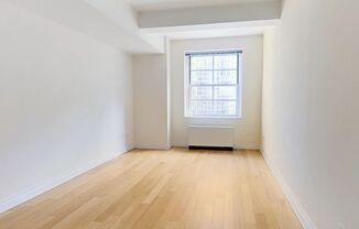 21 W ST