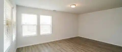 3919 SILVER RNCH RD