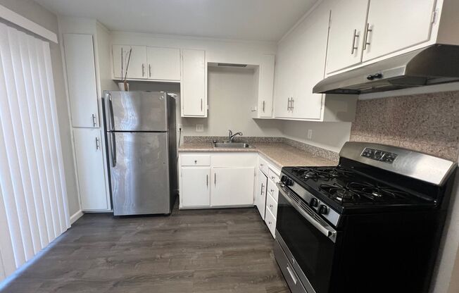 510 - 22032-22040 Arbor Ave