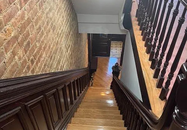 114 W 131 ST