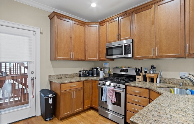 1422 Columbia Rd
