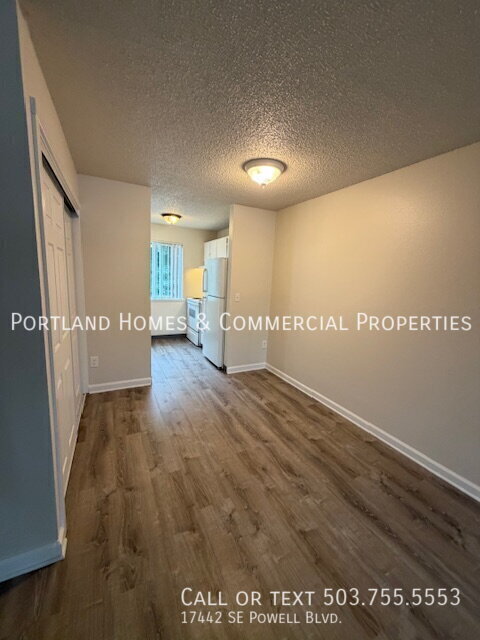 17442 SE POWELL BLVD