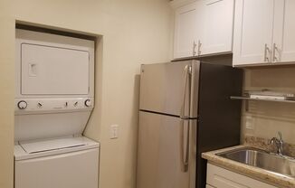 2 beds, 1 bath, 700 sqft, $2,750, Unit 337