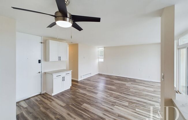 1 bed, 1 bath, 657 sqft, $2,700, Unit #D