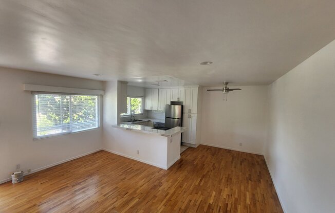 1025 Idaho Ave