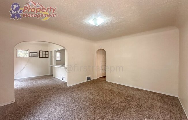 1102 N 7 ST