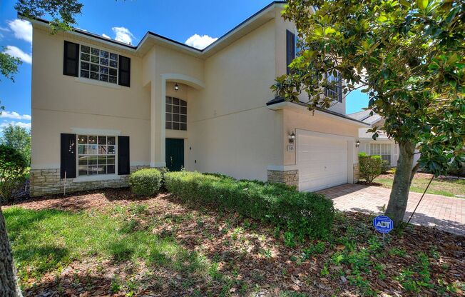 Beautiful 5-Bed 4.2 Baths Pool Home! Pool Care Lawn Maintenance & Basic Cable Internet!