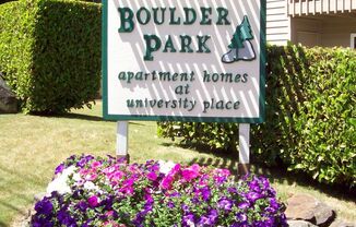 Boulder Park Apartments