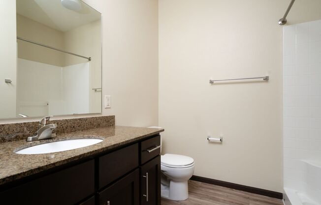 2 beds, 2 baths, 1,181 sqft, $1,950, Unit 216