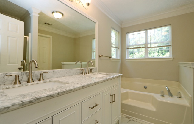 1977 Morning Walk- Fully Renovated!