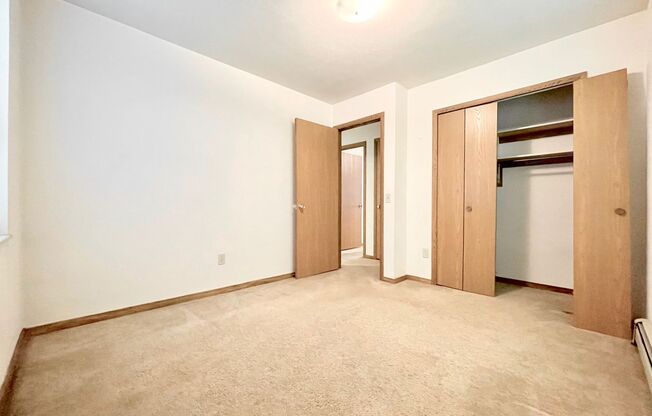 2 beds, 1 bath, $1,050, Unit #1