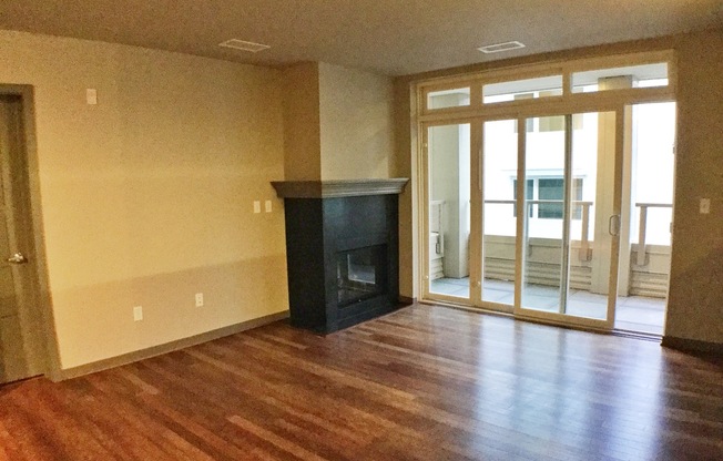 Modern Ballard Penthouse  2 Bedroom Condo