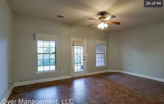 105 Carriage Ct