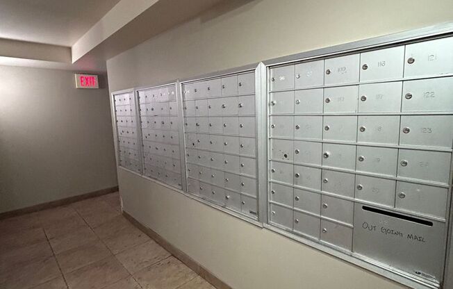 Spacious Downtown 3 bedroom with updates. Limited time one month free special! Indoor parking garage, Dog park.