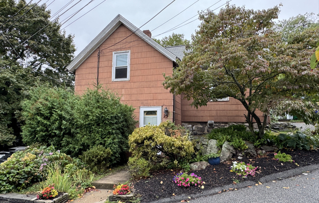 19 BEECHER TERRACE