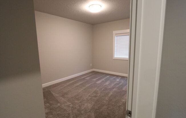 3 beds, 2 baths, $2,995, Unit # 203