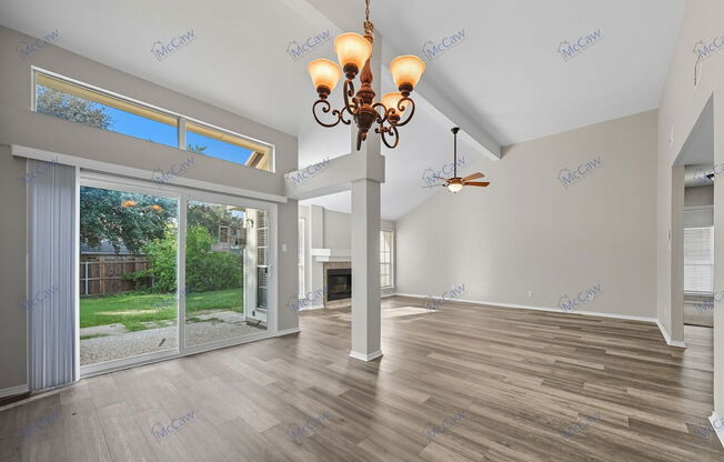 8202 WEATHERLY DR