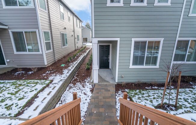 Super clean & spacious 4-bdrm/3-bath townhome in NE—Attached garage, great location