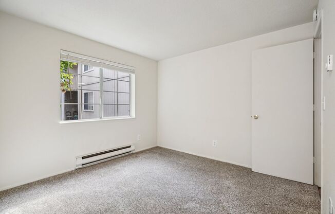 2 beds, 2 baths, 900 sqft, $1,595, Unit X182