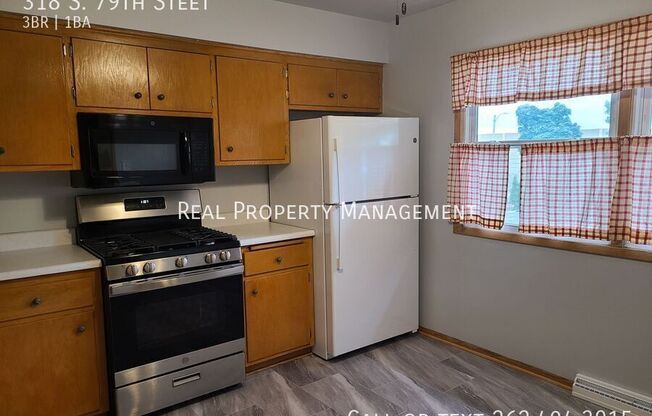 318 S 79 STEET
