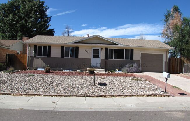 Updated 5 Bedroom House in Central Colorado Springs