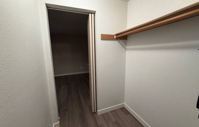 1 bed, 1 bath, 715 sqft, $1,795, Unit 327