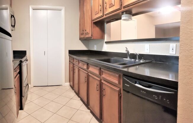 7604 Bridges Ave. Apt. B