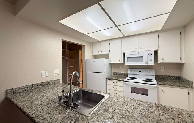 1 bed, 1 bath, 750 sqft, $1,995, Unit 605