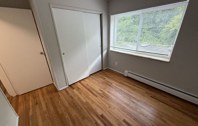 2 beds, 1 bath, 650 sqft, $1,195, Unit 3060-302