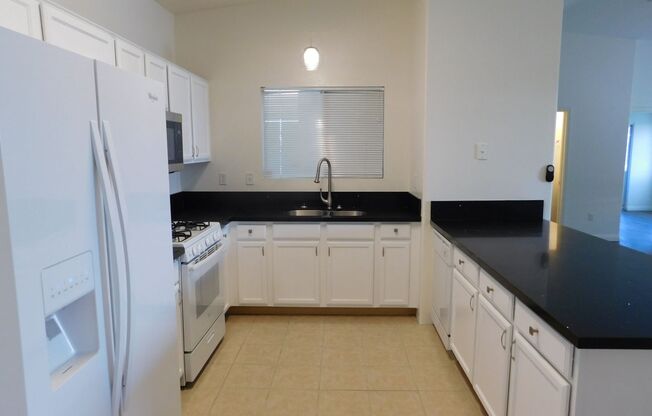 3 beds, 2 baths, $1,625