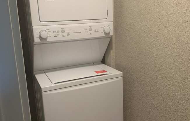 laundry washer and dryer combination