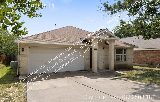 20819 Trotters LN