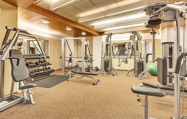 Studio, 1 bath, 543 sqft, $3,850, Unit 2212