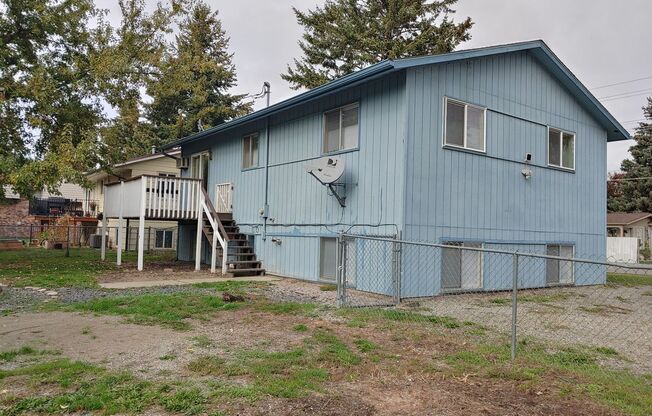 4 Bedroom, 2 Bath Home Central Coeur d'Alene