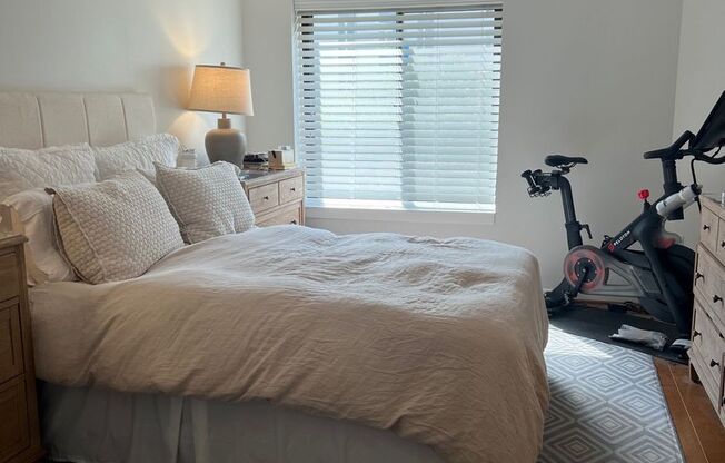 1 bed, 1 bath, 625 sqft, $2,650, Unit 2111 Wisconsin Avenue NW, Unit 406