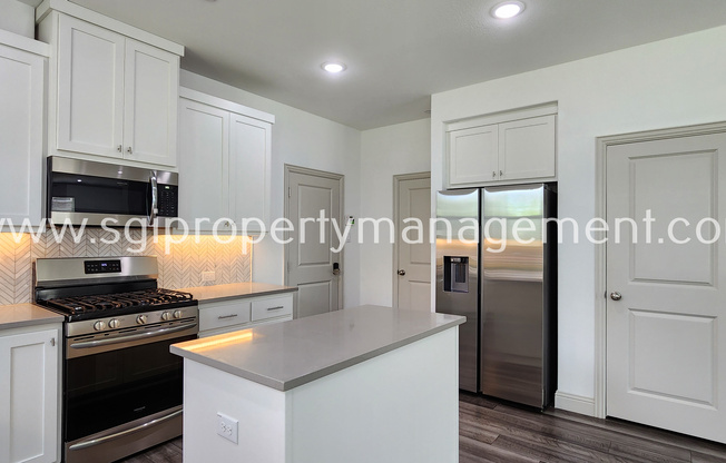 4305 OLIVER DR