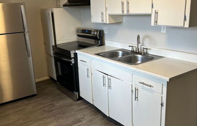 1 bed, 1 bath, 625 sqft, $995, Unit 20