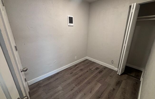 1 bed, 1 bath, 750 sqft, $1,145, Unit 1307-C