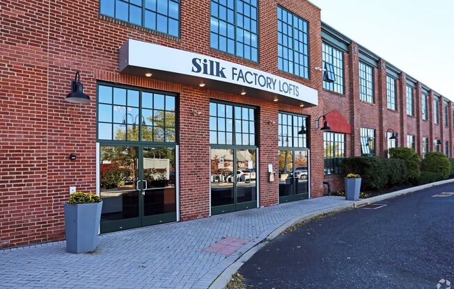 Silk Factory Lofts