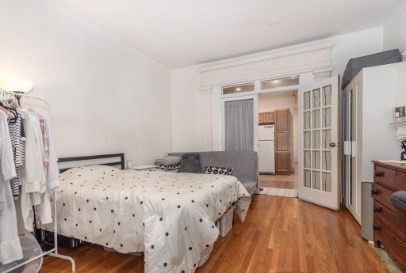 4 beds, 1 bath, 1,048 sqft, $3,800, Unit 1