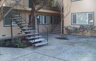 2401 Vera Cruz Dr