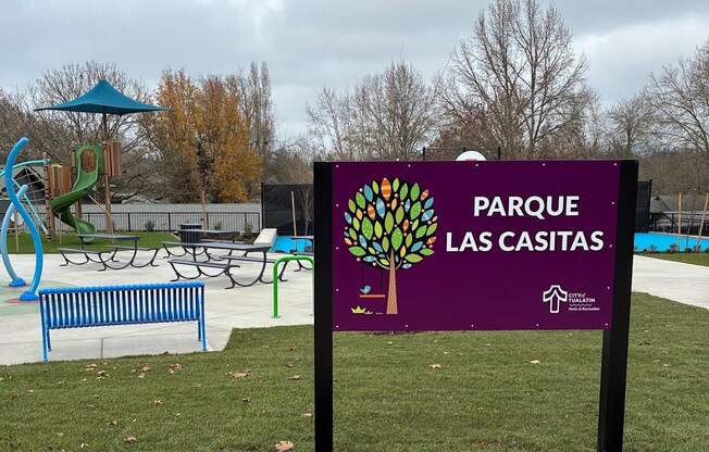 City of Tualatin's Parque Las Casitas Sign