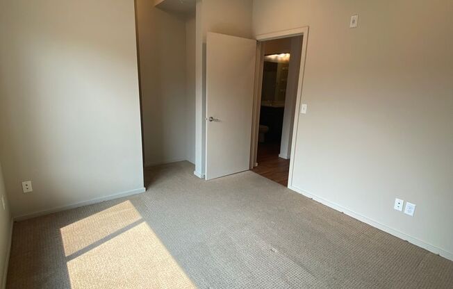2 beds, 1 bath, 1,063 sqft, $1,510, Unit 251