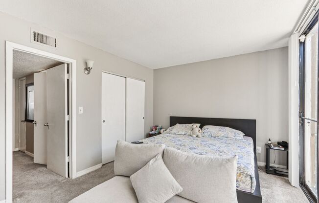 2 beds, 1.5 baths, 1,150 sqft, $1,200, Unit 20-051B