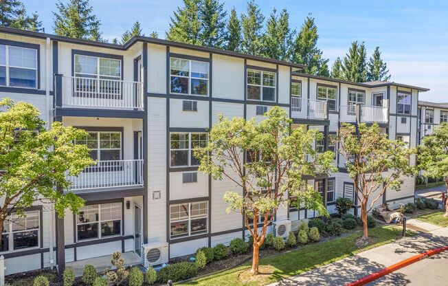 2 beds, 1 bath, 823 sqft, $1,795, Unit 126-229