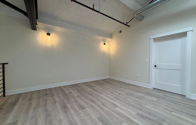 2 beds, 2 baths, 1,000 sqft, $4,985, Unit 201