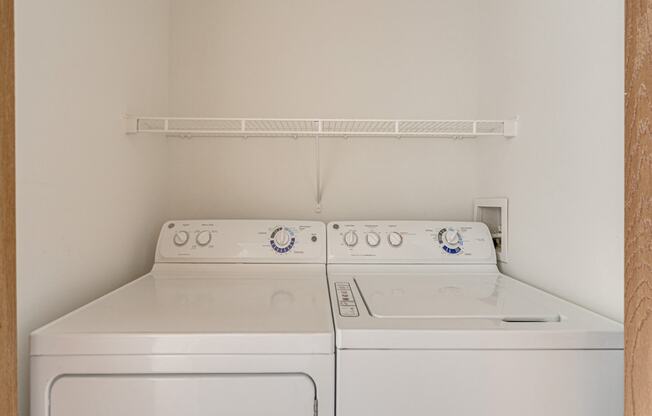 Peony Layout Washer Dryer Set at The Harbours Apartments, Clinton Township, Michigan