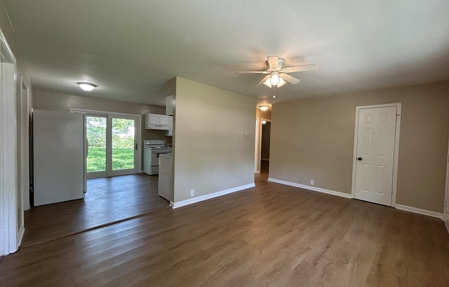 11218 EASTERN AVE