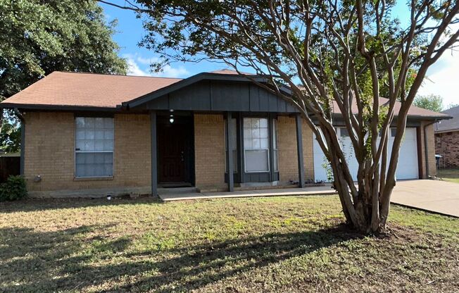 Freshly painted home ready for move in!